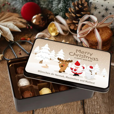 Geschenkdose mit Pralinen personalisiert mit Wunschtext „Merry Christmas & Happy New Year - Winterlandschaft“