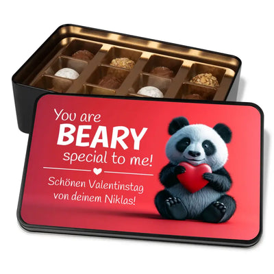 Geschenkdose mit Pralinen personalisiert „You are BEARY special to me!" mit Wunschtext