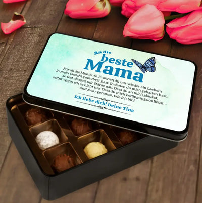 Geschenkdose mit Pralinen personalisiert „An die beste Mama-Schmetterling" mit Wunschtext