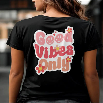 T-Shirt "Good Vibes Only" mit anpassbarem Druck