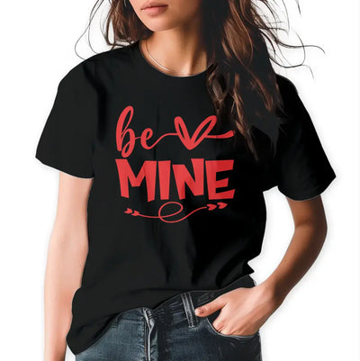 T-Shirt "be mine" mit anpassbarem Druck