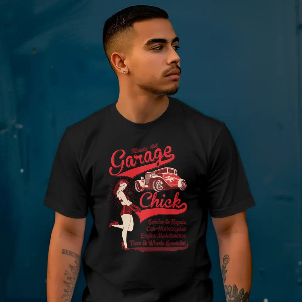 T-Shirt "Garage Chick" mit anpassbarem Druck