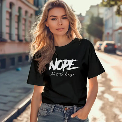 T-Shirt "Nope - Not today / Heute nicht" mit anpassbarem Druck